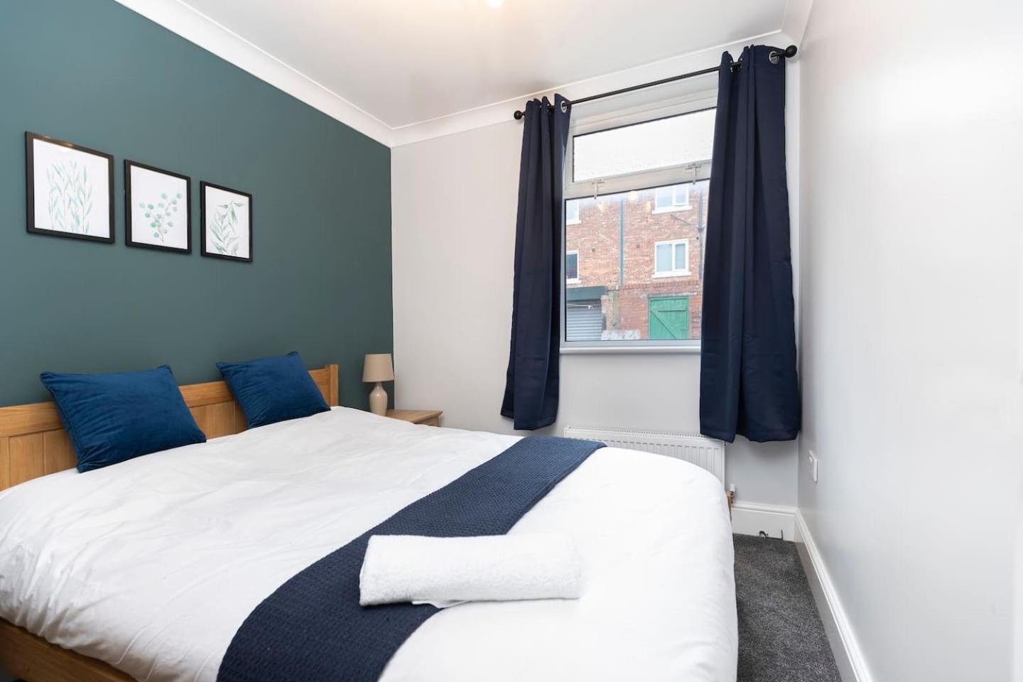 Modern 2 Bedroom Perfect For Family Friends And Workers South Shields Dış mekan fotoğraf